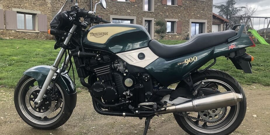 Triumph Trident 900 (1993)