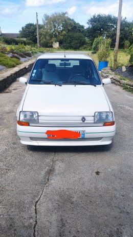 Renault Super 5 GTS Schuss