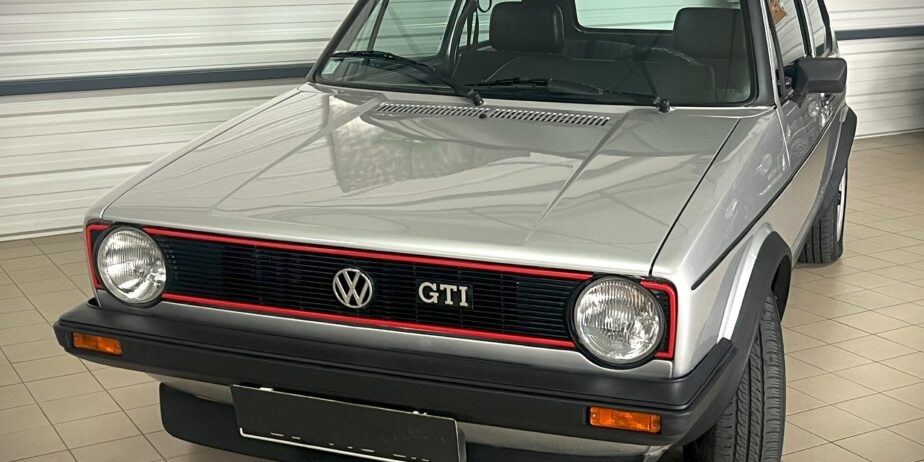 VOLKSWAGEN GOLF 1 GTI 1600