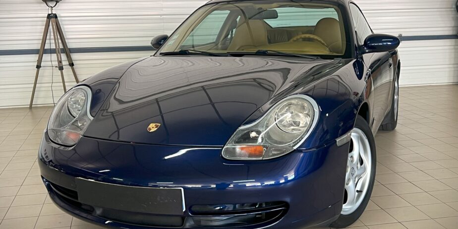 PORSCHE 996 CARRERA