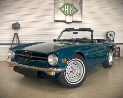 TRIUMPH TR6